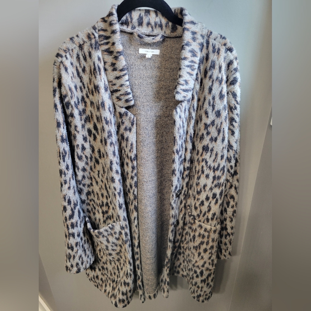 Maurices Size L Shacket - image 1